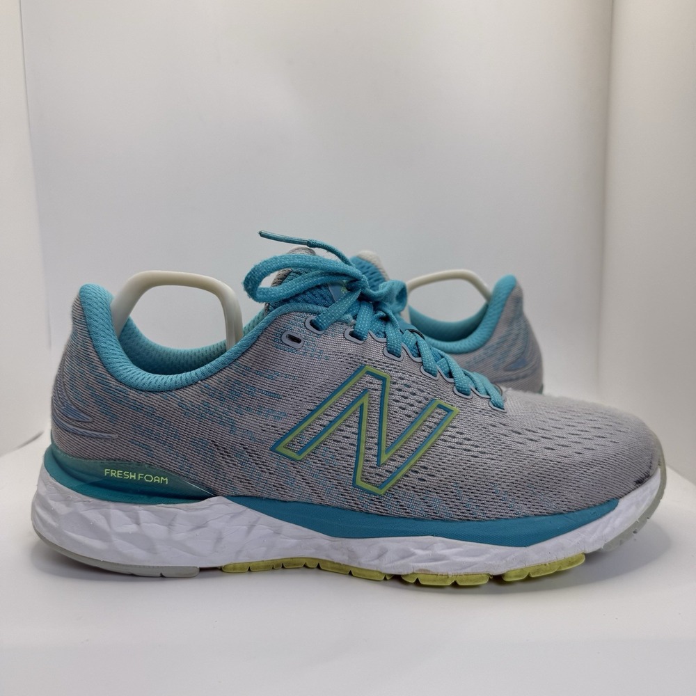New Balance Fresh Foam 880 V11 Women's Size 8.5 D Gray Blue Green Running Shoes